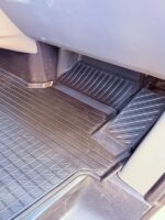 T7 TRANSPORTER HAVUZLU PASPAS 2024 2025 2026 MODEL KAUÇUK YUMUŞAK TEK PARÇA YENİ CARAVELLE PASPAS - Görsel 3